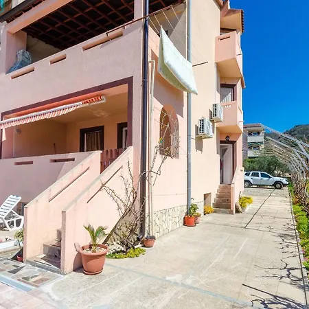 Apartment Durdica F *