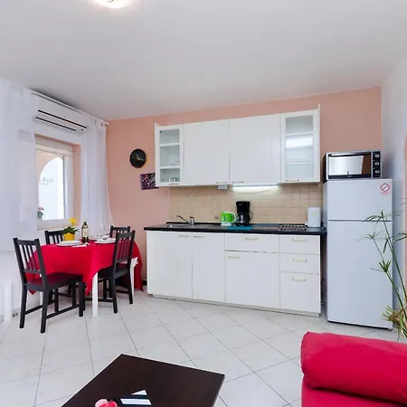Durdica F Apartment