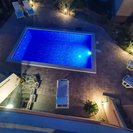 Durdica F Apartment Punat