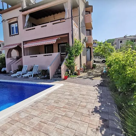 Apartment Durdica F *